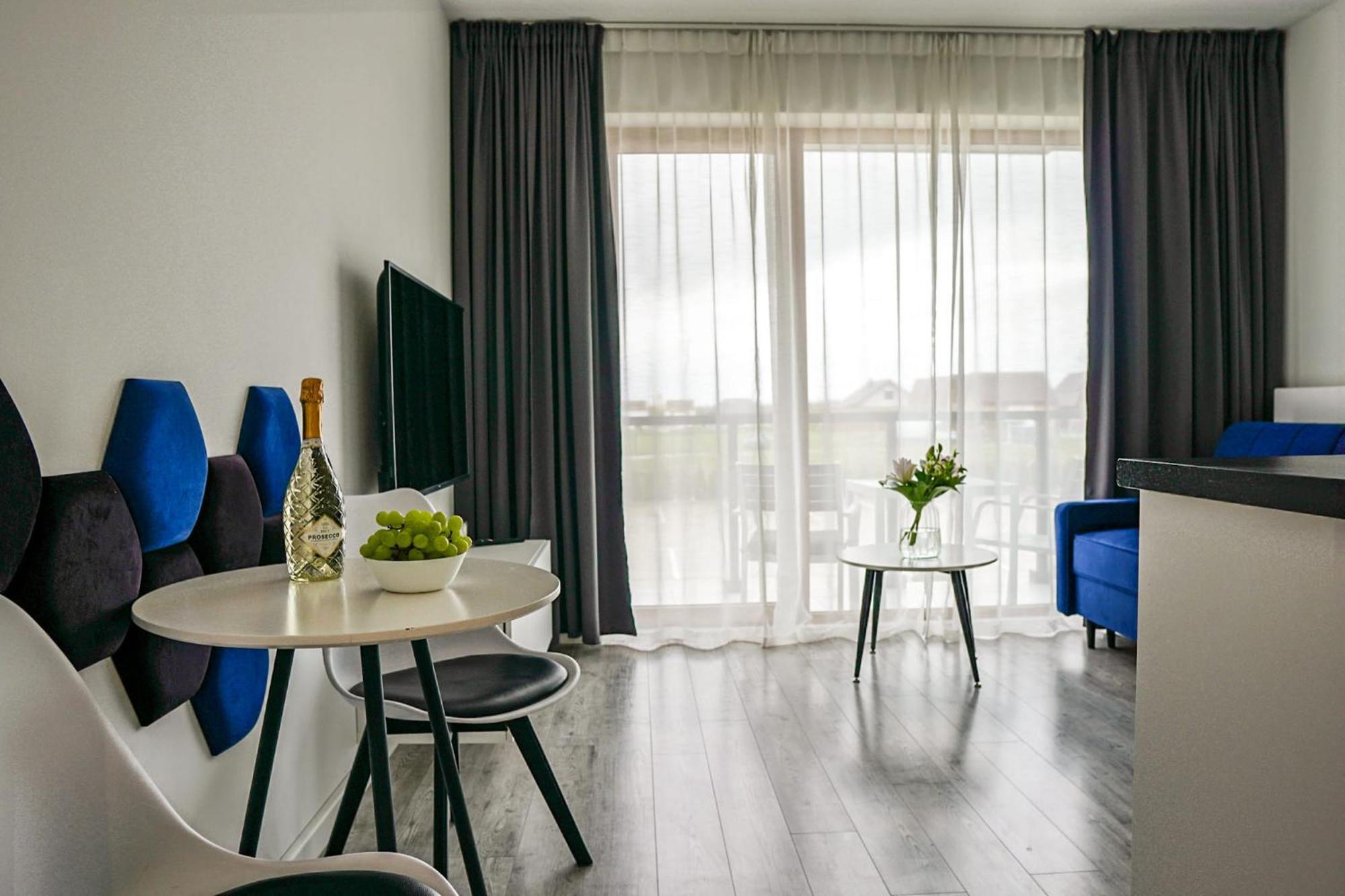 Przystan Apartamenty סרבינובו מראה חיצוני תמונה